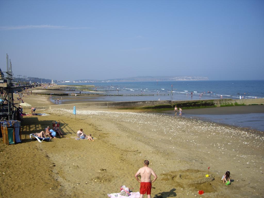 Pink Beach Guest House Shanklin Dış mekan fotoğraf